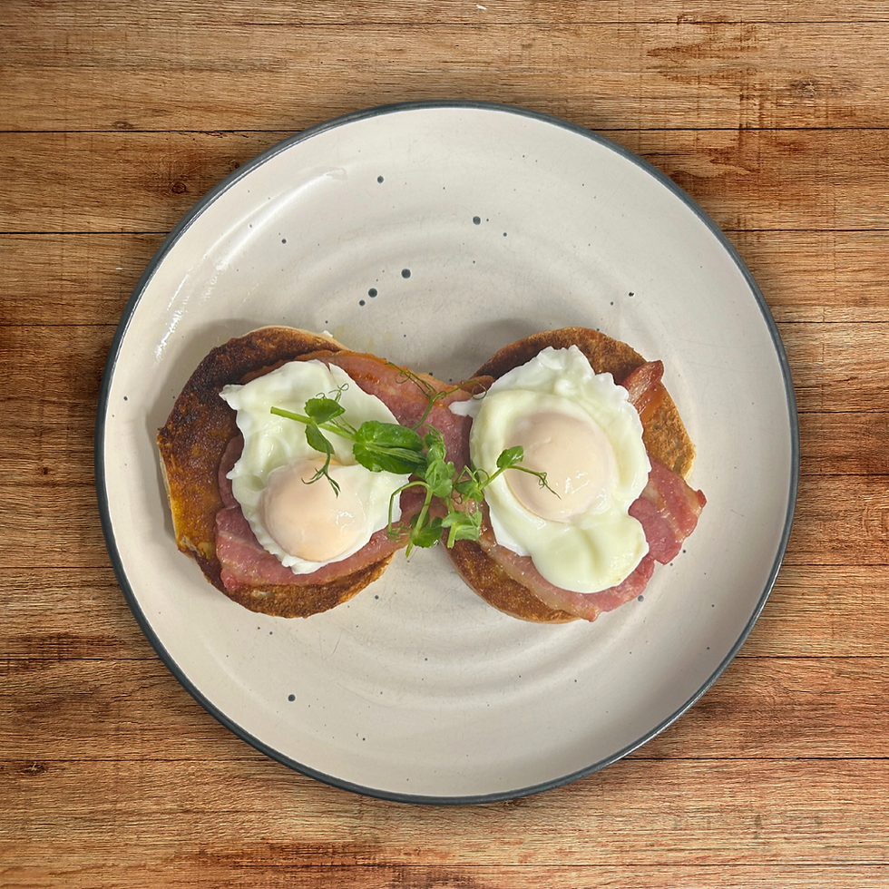 Breakfast Bagel (Egg & Bacon)