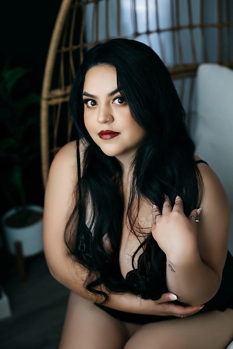 Fem Boudoir Photography Studio 4.jpg