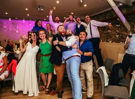 Location Sonorisation - Eclairage - Effets spéciaux - Ecran géant LED - Pyrotechnie - Borne photo - Prestataire et production TechniqueDj mariages - Séminaires - Bal - Concept festif - Click'n Dance 

Praticable de scène - Technique scénique - Structure - Energie 