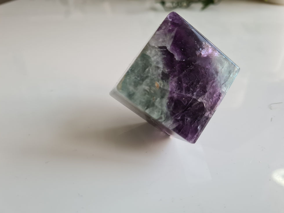 Thumbnail: Fluorite Cube || 2