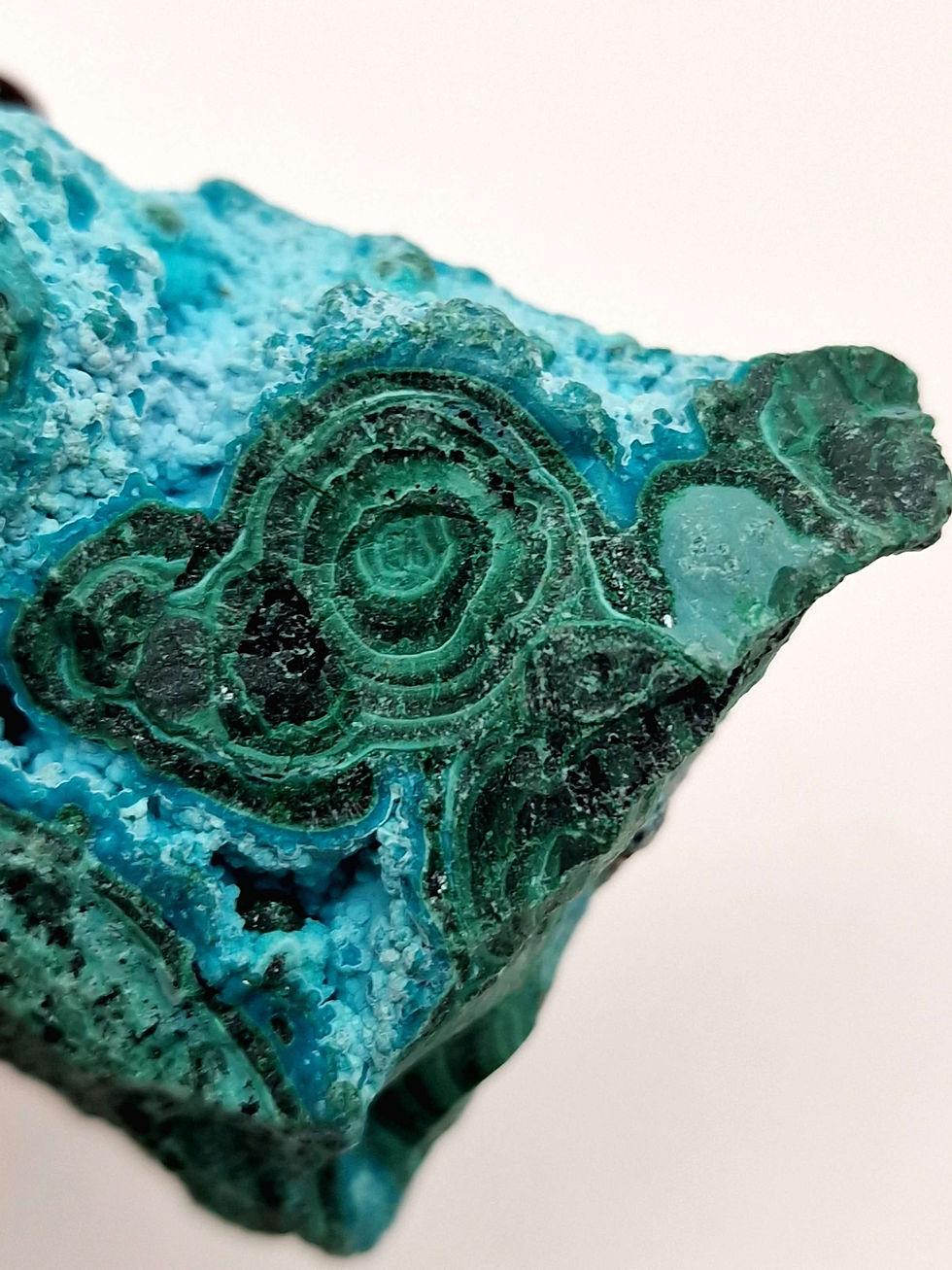 Thumbnail: Malachite and chrysocolla raw || 3