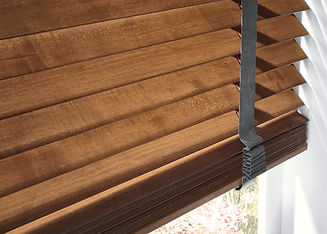 Graber_Wood Blinds_CloseUp1.jpg