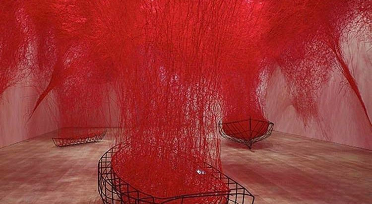 Endométriose, douleurs menstruelles, de la retenue, au lâcher prise.