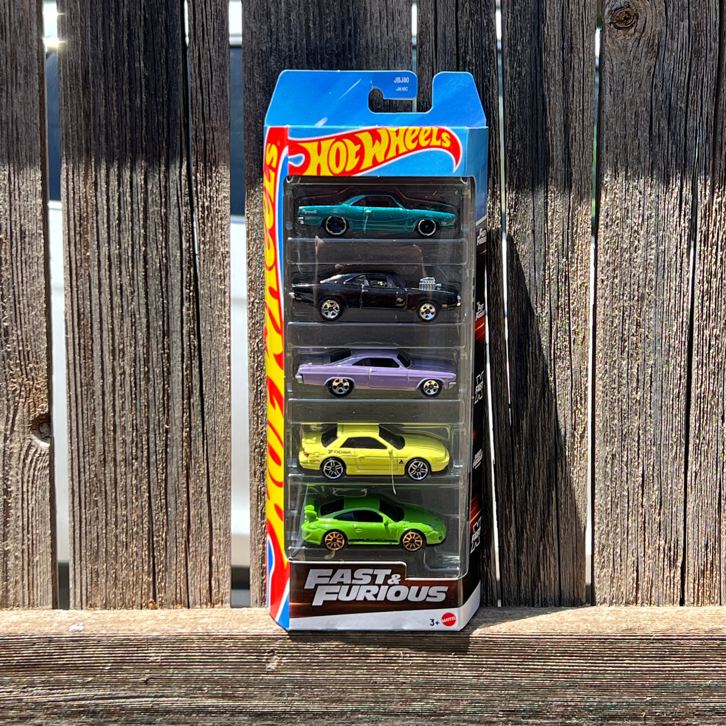 Hot Wheels Fast and Furious 5-Pack '70 Charger RT, 66 Chevy Impala, Porsche 911