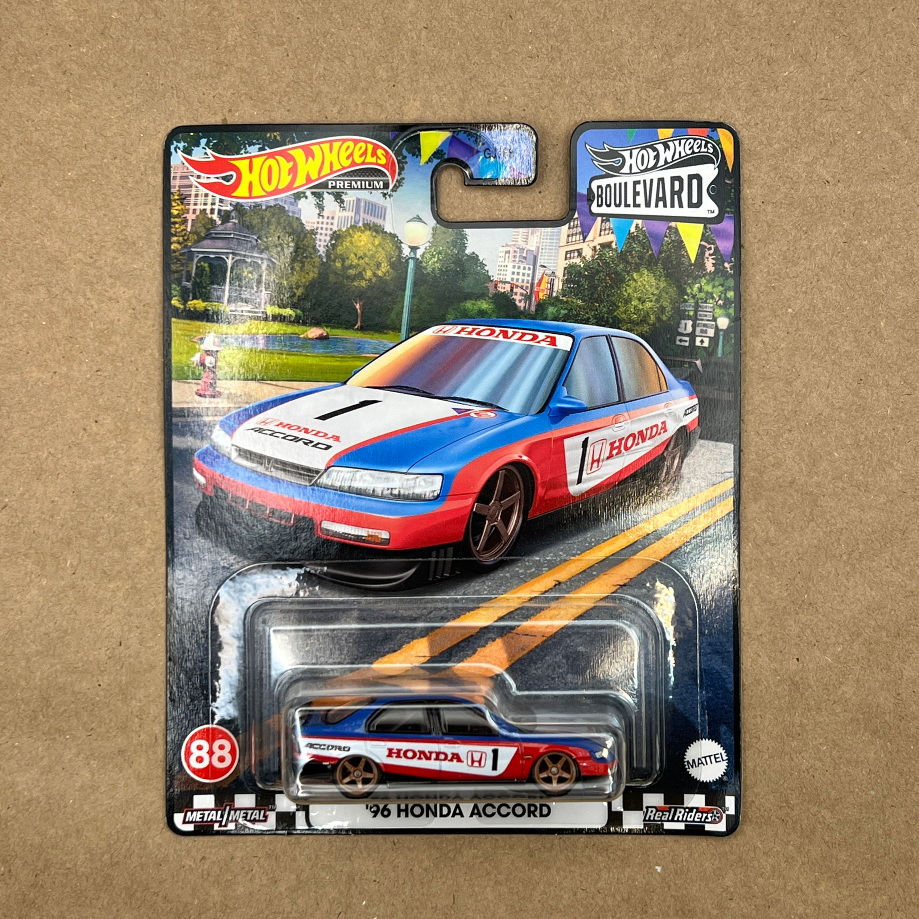 Hot Wheels Premium 1:64 Boulevard ’96 Honda Accord #88 | Diecast Max Tienda en Linea Mexico