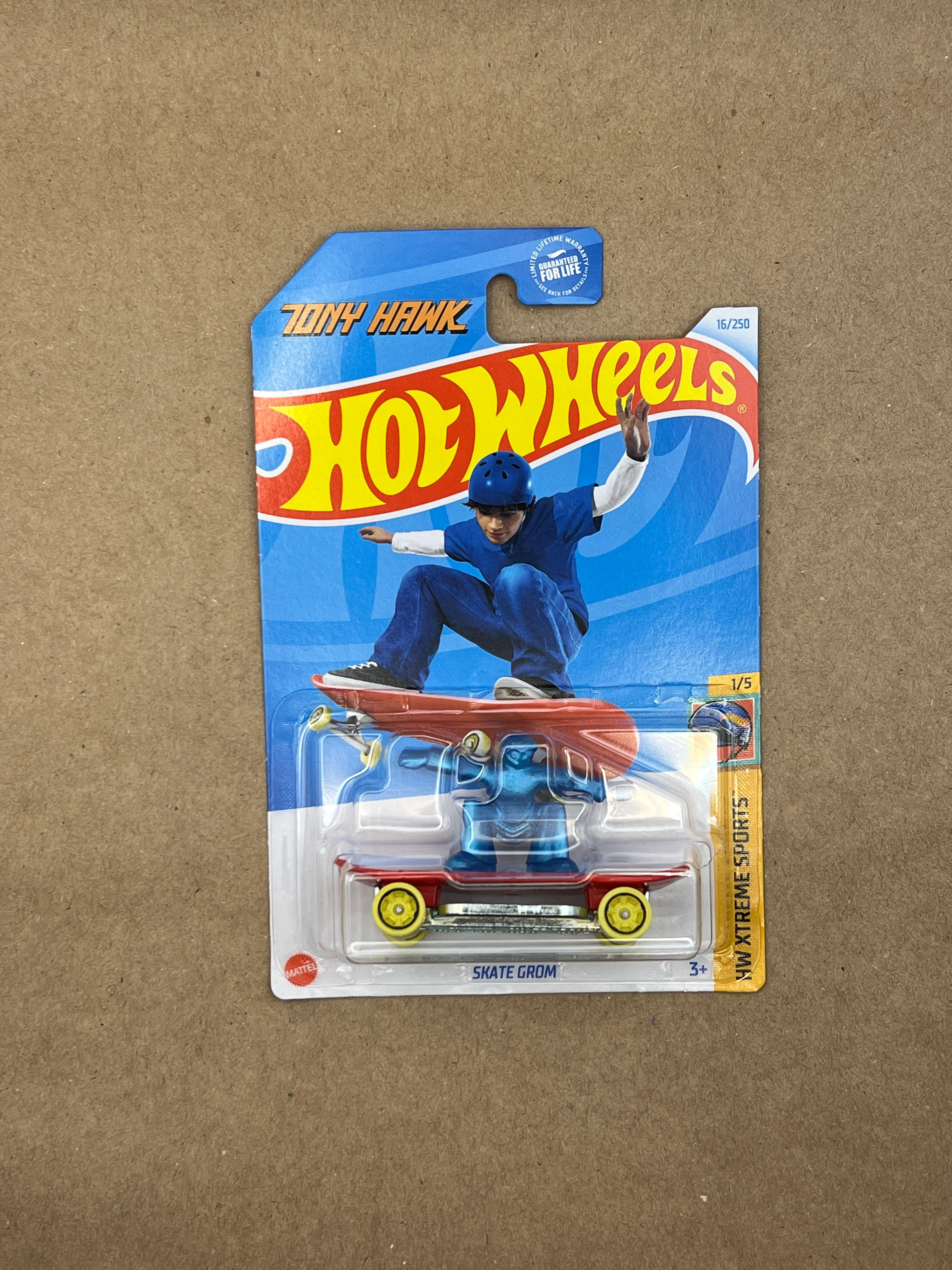 Hot Wheels Mainline Skate Grom Tony Hawk | HW Xtreme Sports#1/5 | Diecast Max Tienda en Linea Mexico