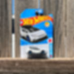 Hot Wheels Mainline Toyota Prius Custom Widebody (Con Roof Rack)