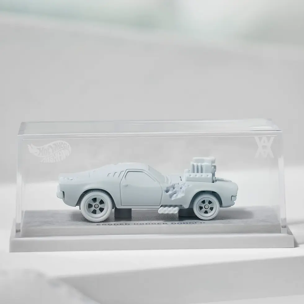 Miniatura: RLC Exclusive Hot Wheels x Daniel Arsham Eroded Rodger Dodger. Diecast Max Tienda En Línea