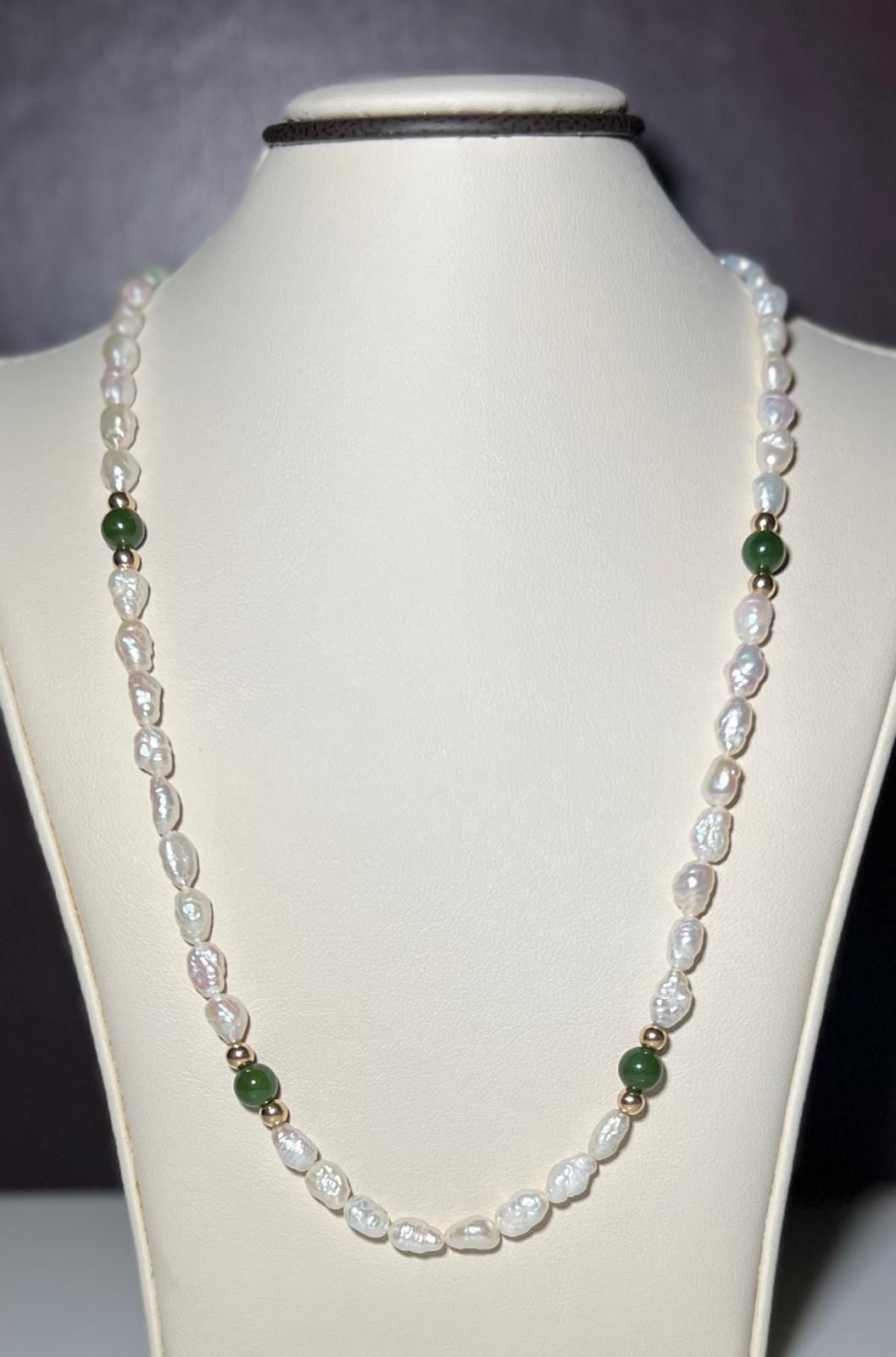 Vintage Estate 14K Yellow Gold Natural Jade and Rice Pearl Necklace