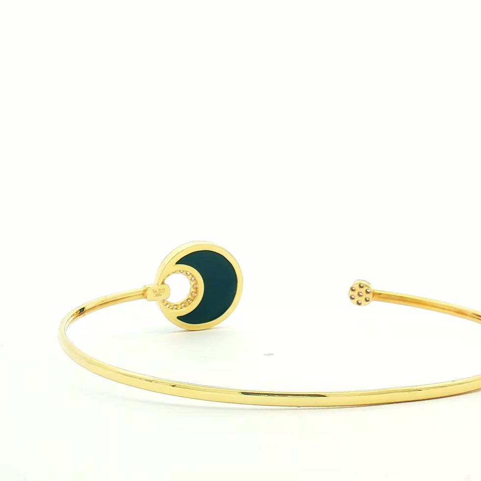 Thumbnail: 14K Yellow Gold Black Onyx & Diamond Bangle