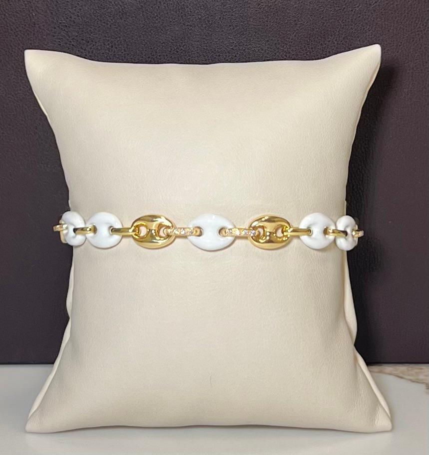 Thumbnail: 18K Yellow Gold Enamel & Natural Diamond Bracelet