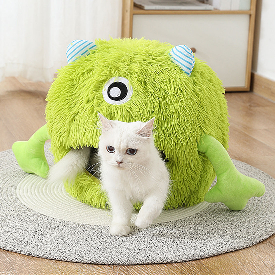Casinha de Peluche em Forma de Monstro