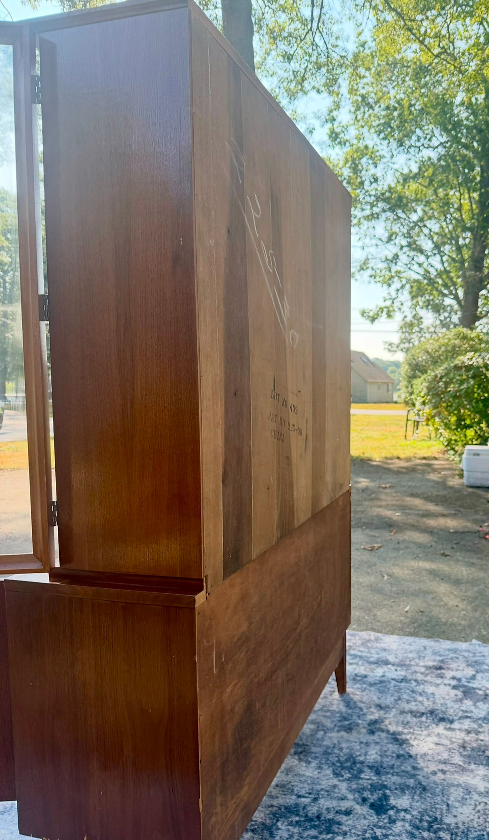 Thumbnail: Mid Century Modern Dillingham Hutch