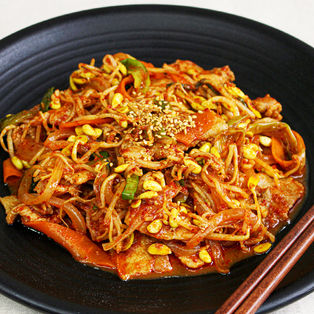 Soybean Sprout Bulgogi [콩나물 불고기]