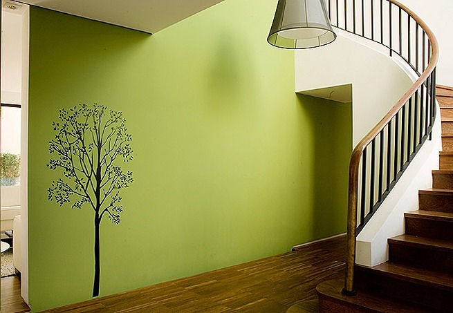 Pin. Int com detalhe decorativo