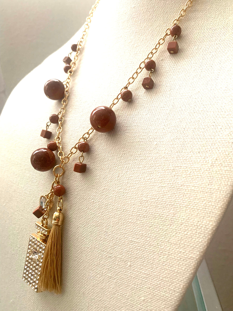 Thumbnail: “Fragant aroma” Goldstone Chain necklace set. 