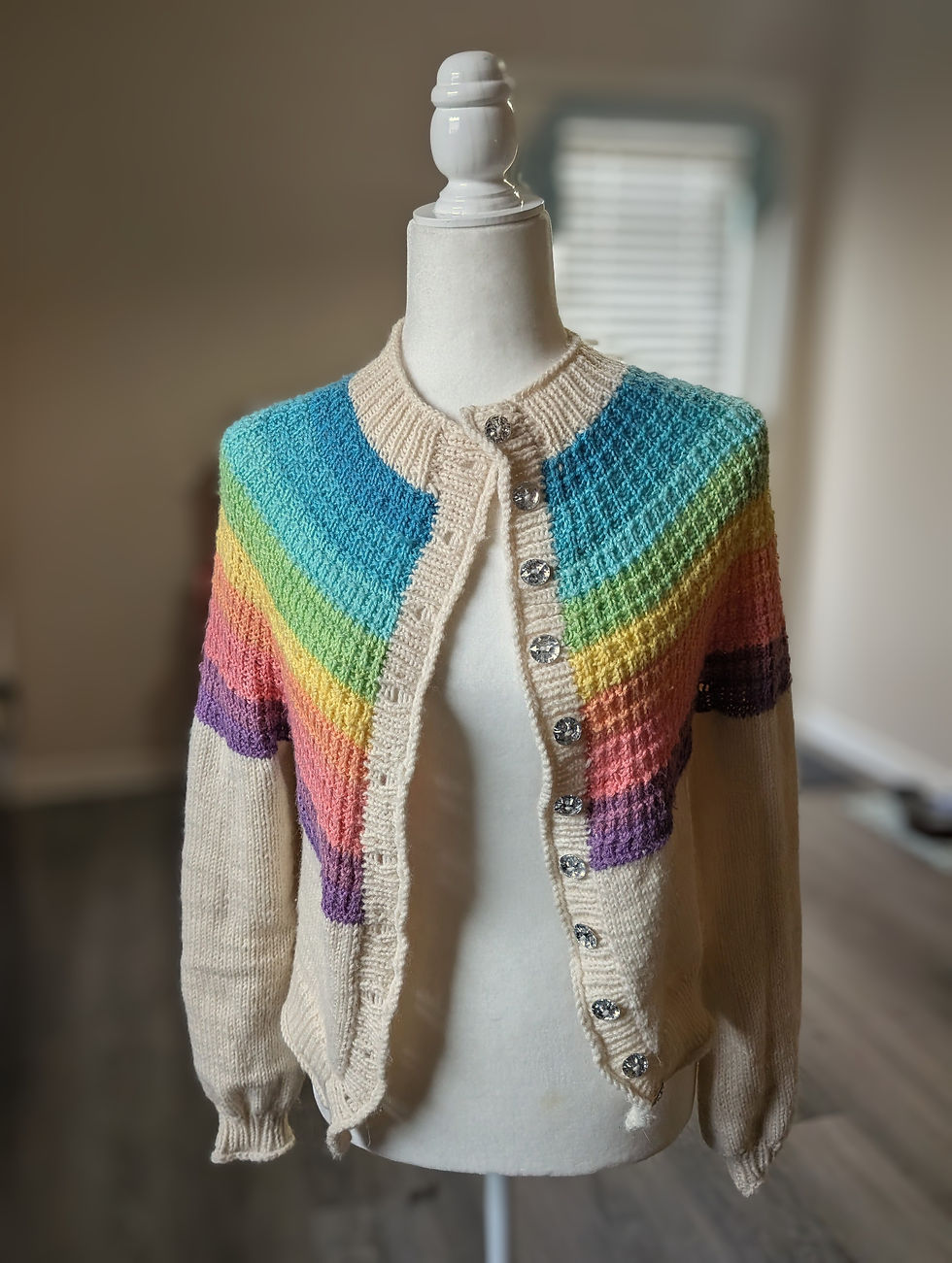 Thumbnail: Rainbowgan Handknit Sample – Size 42 – Acrylic / Wool