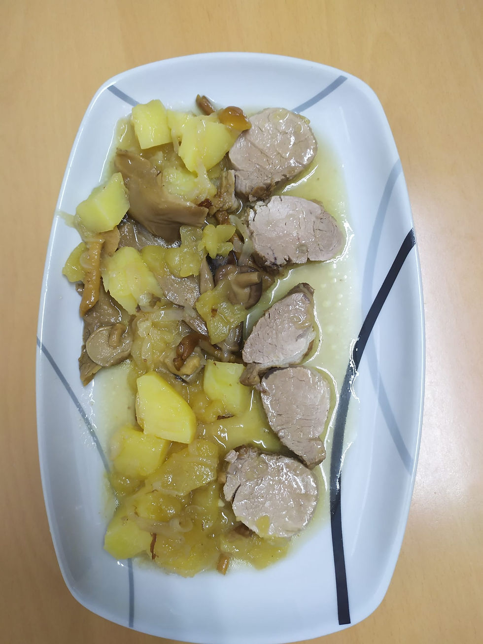Solomillo con manzana y setas