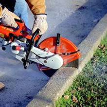 concrete-curb-saw-cutting.jpg