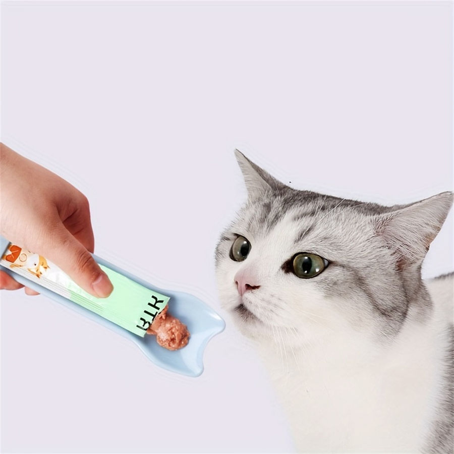 Pet Supplies Cat Strip Squeeze Spoon Cat Strip Feeder for Lickable Wet Cat Treat