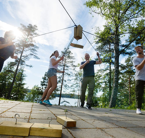 TEAMBUILDING ACTIVITIES