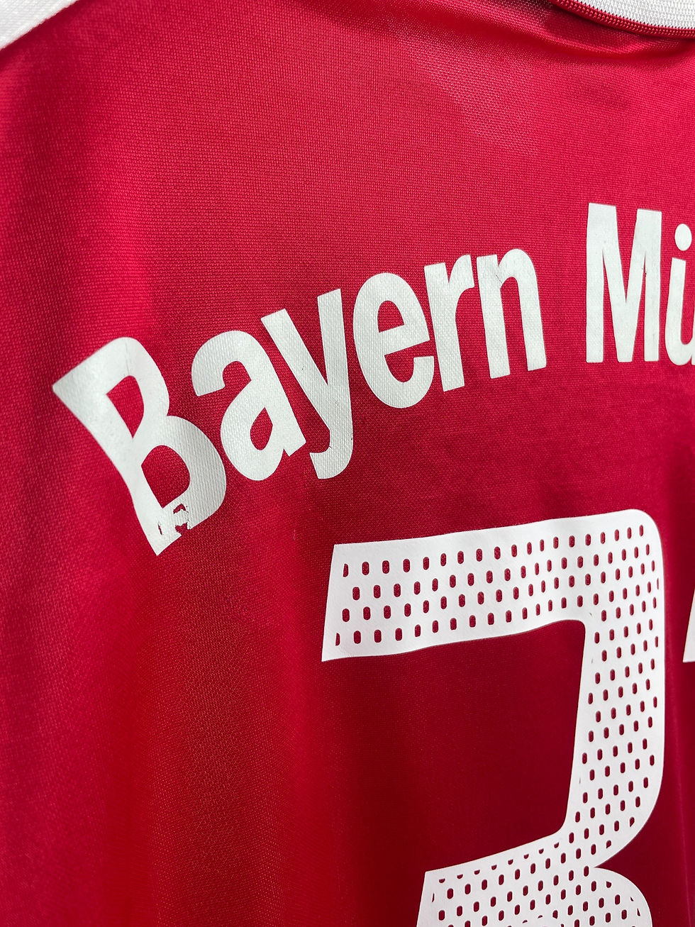 Thumbnail: adidas Bayern Munich 03-05 Home Jersey - Schweinsteiger #31 - L - USED: Good
