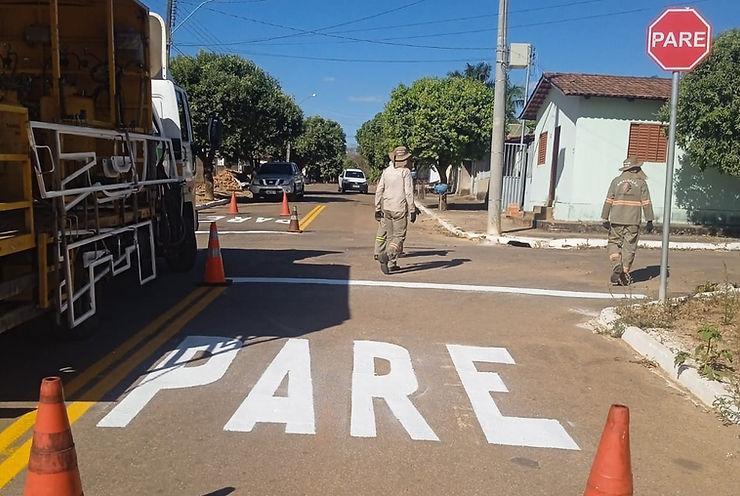 Governo de Goiás implanta 20 mil metros de sinalização em áreas urbanas em várias cidades