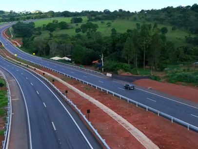 Obras de duplicação da GO-010 e pavimentação da GO-338 chegam à fase final