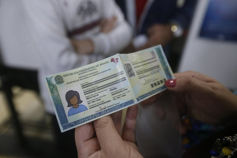 Nova carteira de identidade será emitida sem informação sobre sexo