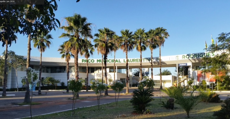 Prefeitura de Goianésia divulga edital de concurso para mais de 350 vagas e salário de até R$ 17 mil