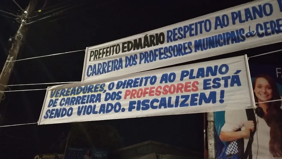 Professores da rede municipal de Ceres farão assembleia nesta quarta-feira com indicativo de greve