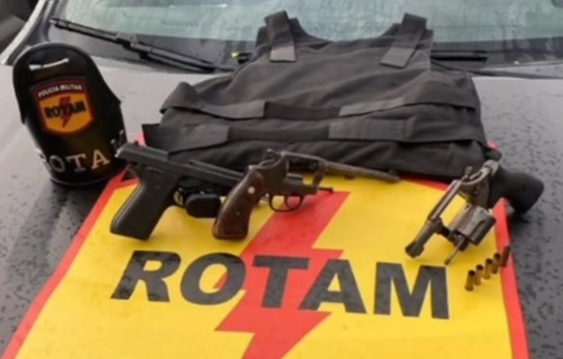 Assaltantes são baleados em troca de tiros com policiais militares em Itaberaí