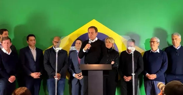 Ex-governador de São Paulo João Doria comunica desistência da pre-candidatura