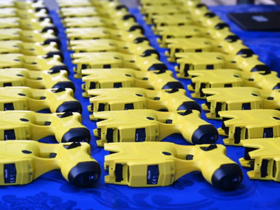 GCM de Goiânia anuncia uso de armas de choque no patrulhamento a partir desta segunda-feira