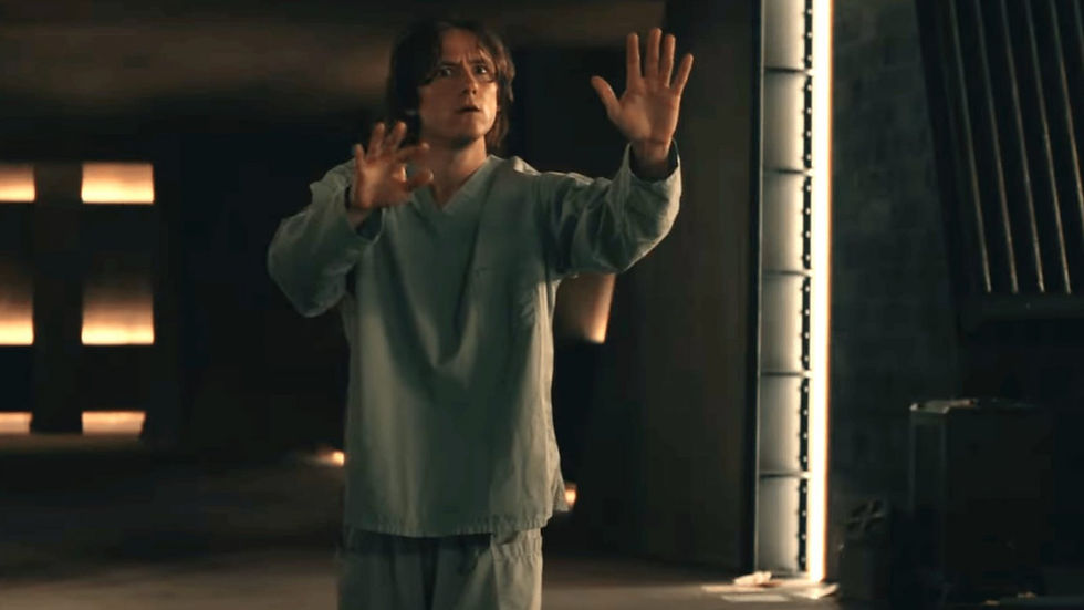 Il personaggio di Bob (Lewis Pullman)