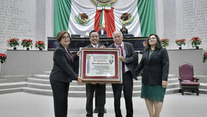 En Veracruz reconocemos a quienes cuidan nuestra salud: Cuitláhuac García