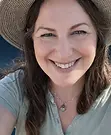 Vivien Schapera FOUR.webp
