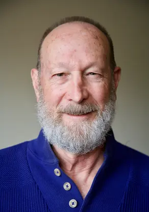 Emotions vs Thoughts: Understanding Their Relationship to Write Better- Verlin Darrow