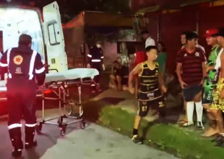 Jovem morre a tiros enquanto conduzia moto no bairro Cidade de Deus