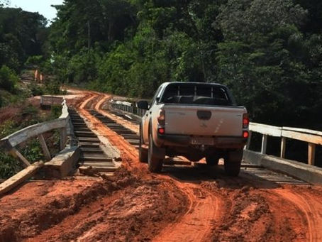 Para conter alta de combustíveis, governo quer tirar dinheiro de estradas