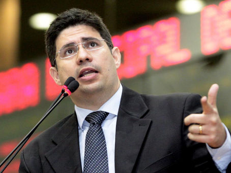 Hissa Abrahão se filiou nessa terça-feira (29) ao Avante do Prefeito David Almeida