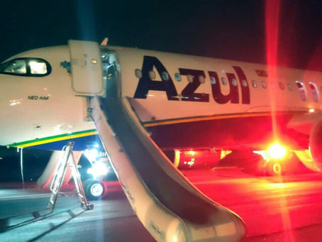 Vídeo mostra desespero de passageiros ao ouvirem que avião da Azul estava prestes a explodir; veja