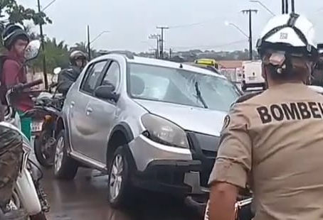 Urgente: casal ‘voa’ ao ser atropelado por motorista embriagado no São Raimundo; veja vídeo