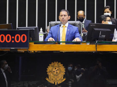 Marcelo Ramos assume interinamente a presidência da Câmara