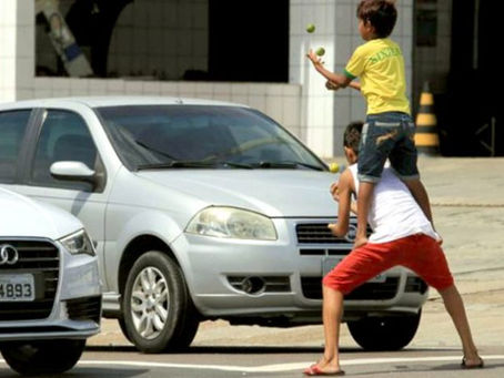Sejusc conscientiza manauaras contra mendicância de crianças nas ruas