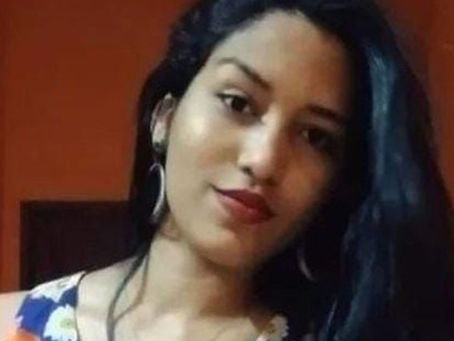 Mulher é morta na frente do marido dentro de carro de aplicativo em Manaus