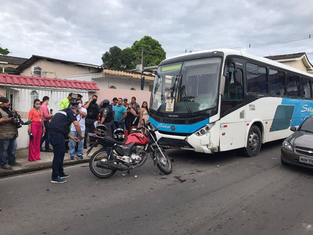 Suspeito de cometer arrastão morre após ser atropelado por ônibus durante fuga em Manaus