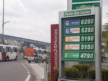 Deputados devem votar lei que prevê redução no custo da gasolina