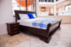 Cama CM-1004