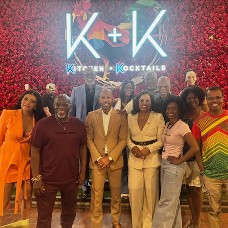  I’ve seen many venues claim the "luxury" label, but stepping into this 8,000-square-foot space felt different. It felt cool, relaxed but electric. It has a "vibe. :It is a beautiful, large, and undeniably classy 